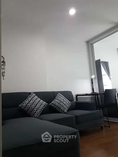  1 Bedroom Condo at Regent Home Sukhumvit 81-2