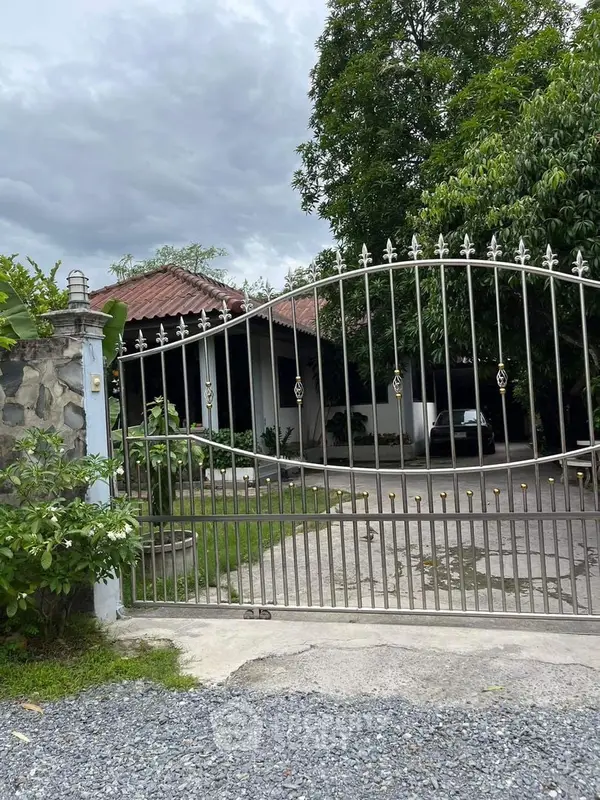 image_rental-14483872