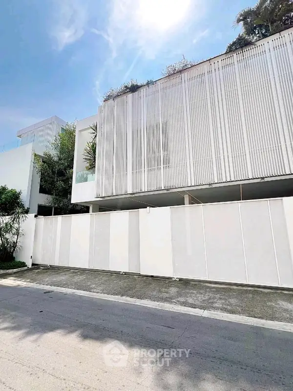 image_rental-27859417