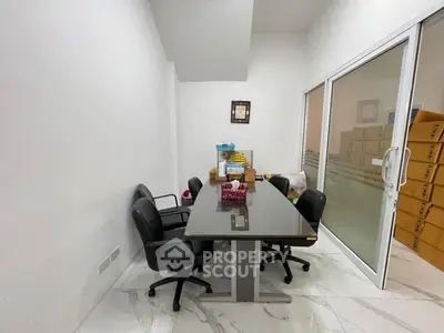 image_rental-27233984