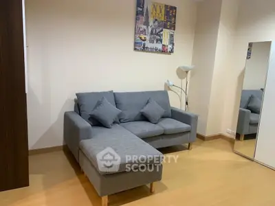  1 Bedroom Condo at Life Sukhumvit-2