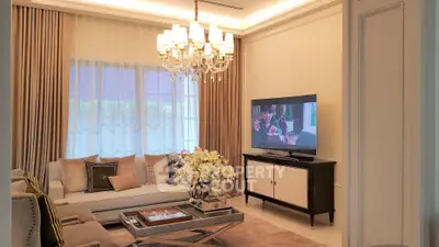  4 Bedrooms House -2