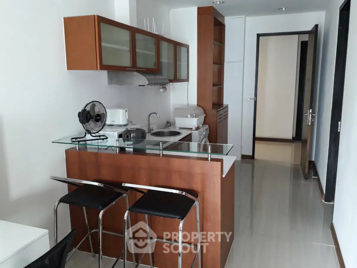 Fully Furnished 1 Bedroom Condo at The Address Siam Ratchathewi-1