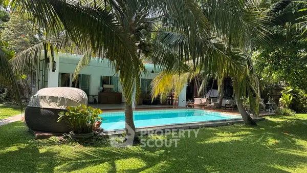 image_rental-30042854