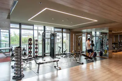  1 Bedroom Condo at Park Origin Phrom Phong-2