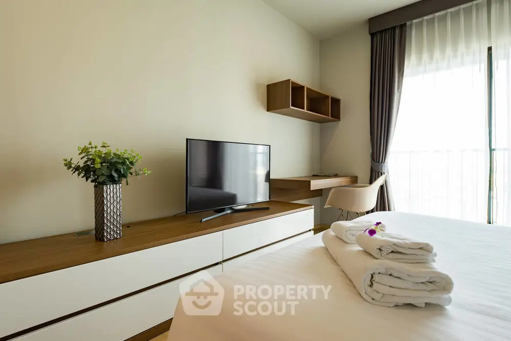  1 Bedroom Condo at Noble Refine Prompong-1