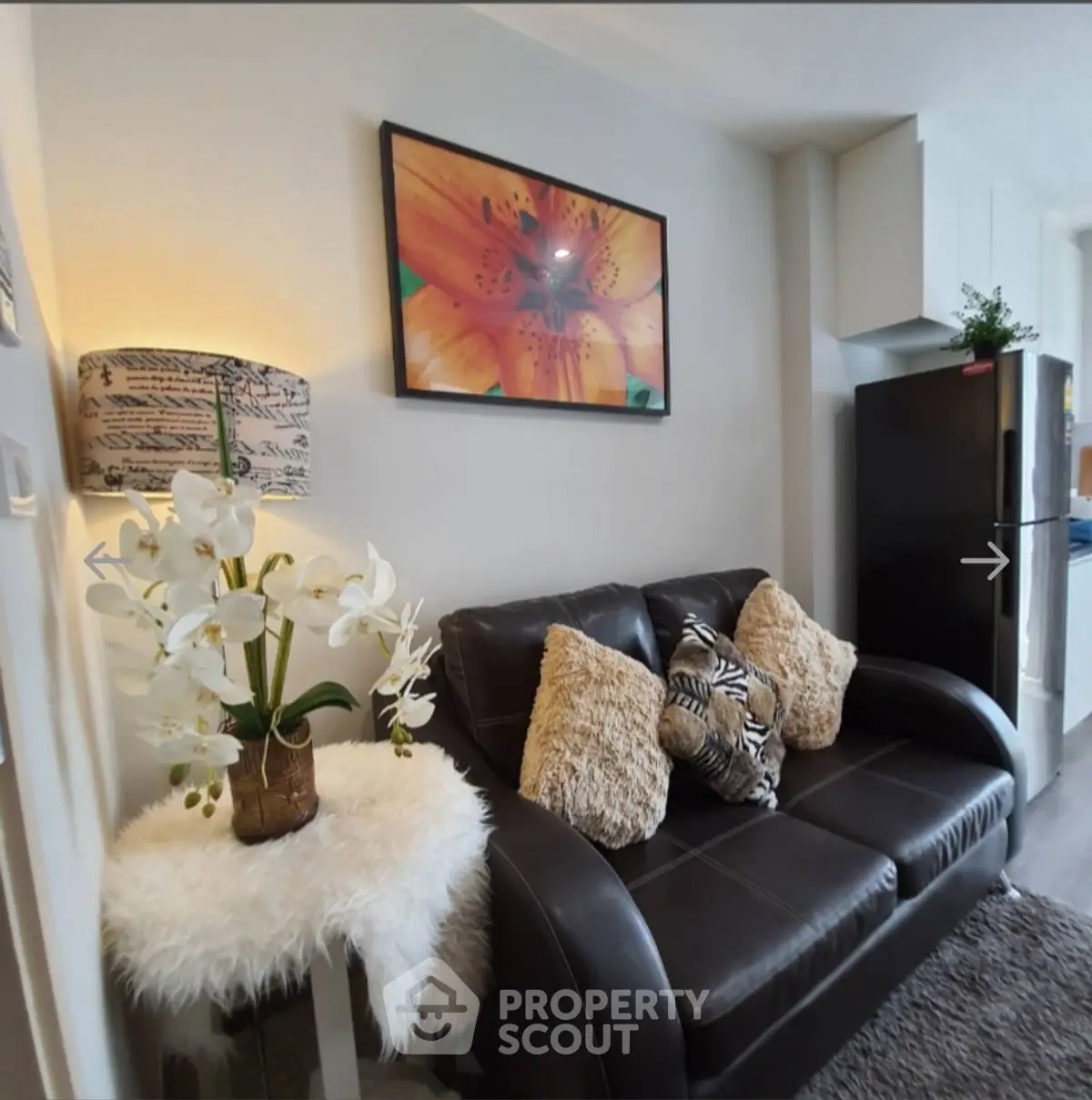 Cozy living room with stylish decor and modern furniture