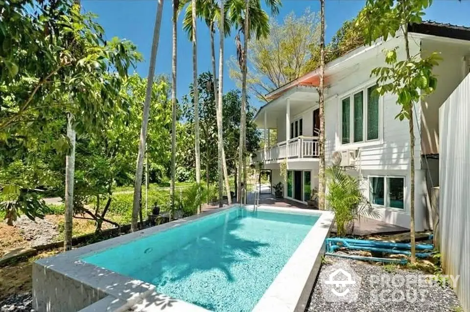 Stunning tropical villa with private pool and lush garden