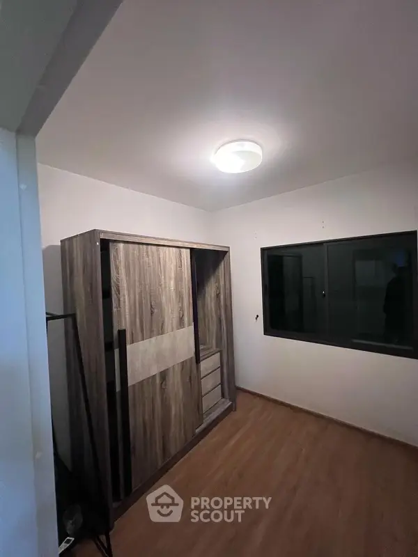 image_rental-30671701