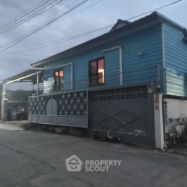 image_rental-8341717