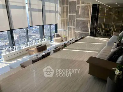 Fully Furnished 1 Bedroom Condo at Knightsbridge Prime Onnut-2