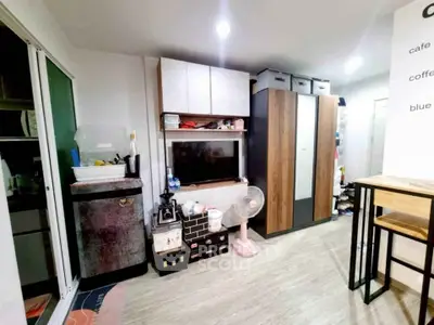 image_rental-27000765