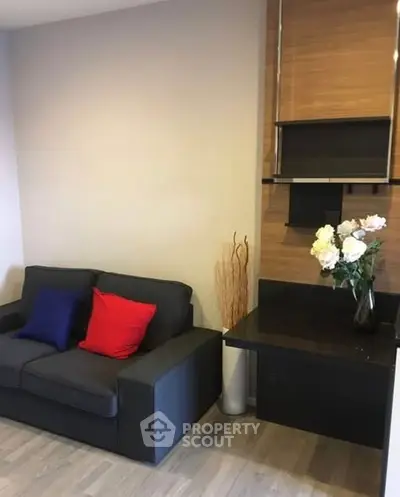 image_rental-28496547