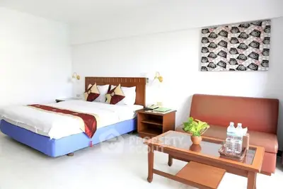  1 Bedroom Condo -4