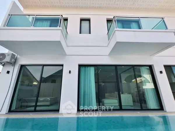 image_rental-27288602