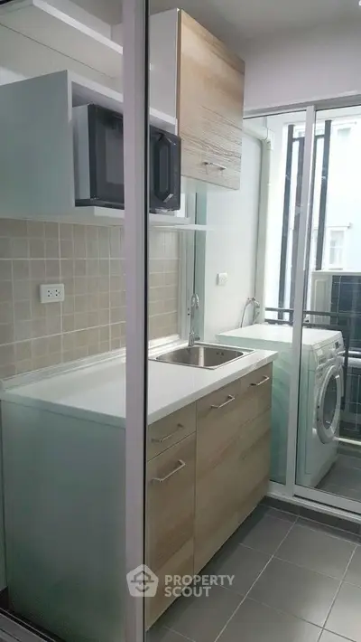 1 Bedroom Condo at Regent Home Sukhumvit 81-3