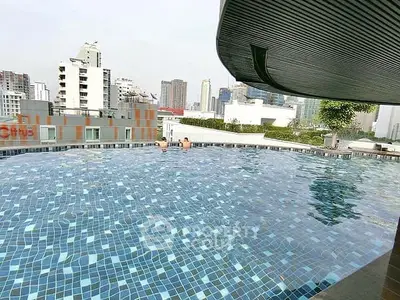 Fully Furnished 1 Bedroom Condo at 15 Sukhumvit Residences-4