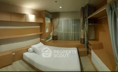 Fully Furnished 1 Bedroom Condo at Aspire Sukhumvit 48-3