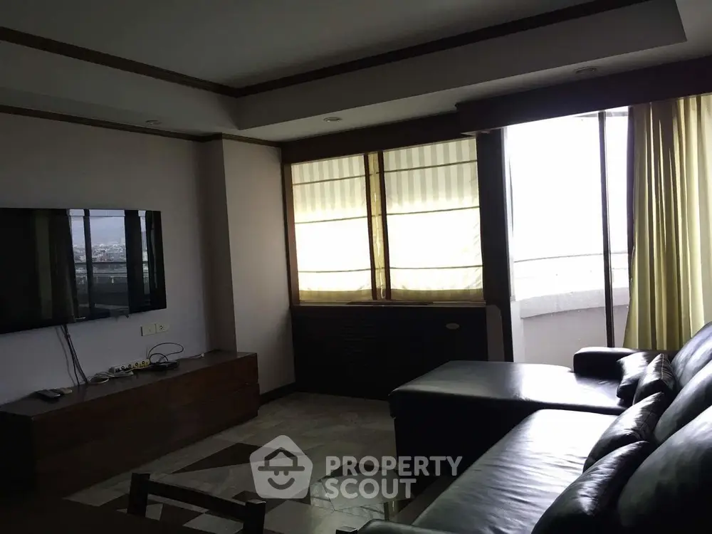  1 Bedroom Condo -1