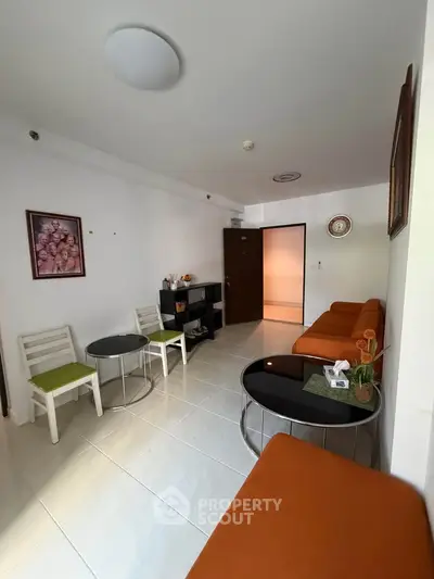 Cozy living room with modern furniture and elegant decor, perfect for relaxation and entertainment.