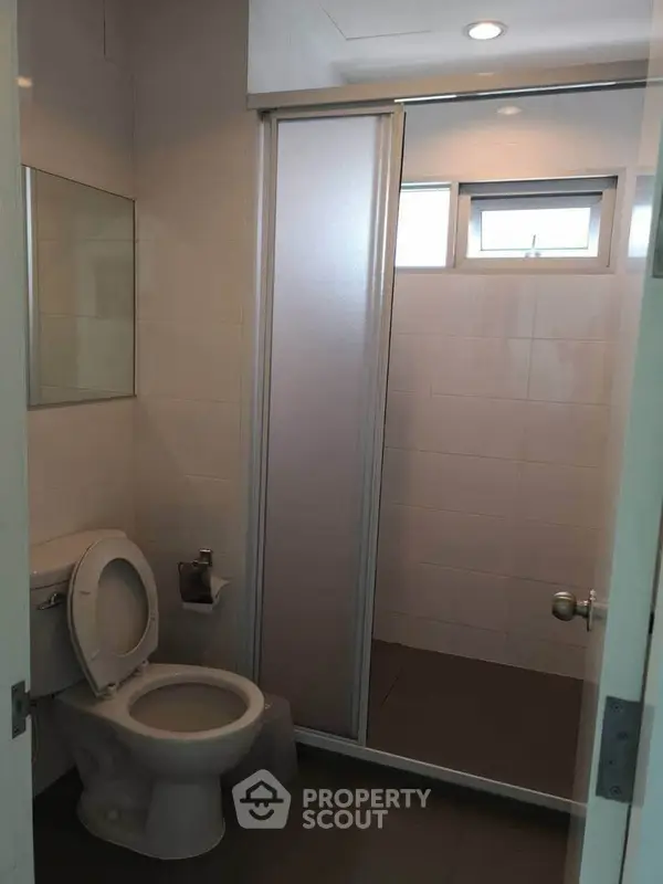 image_rental-28318498