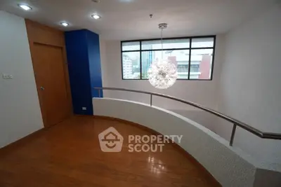  3 Bedrooms Condo at Regent Royal Place 2 Condominium-7