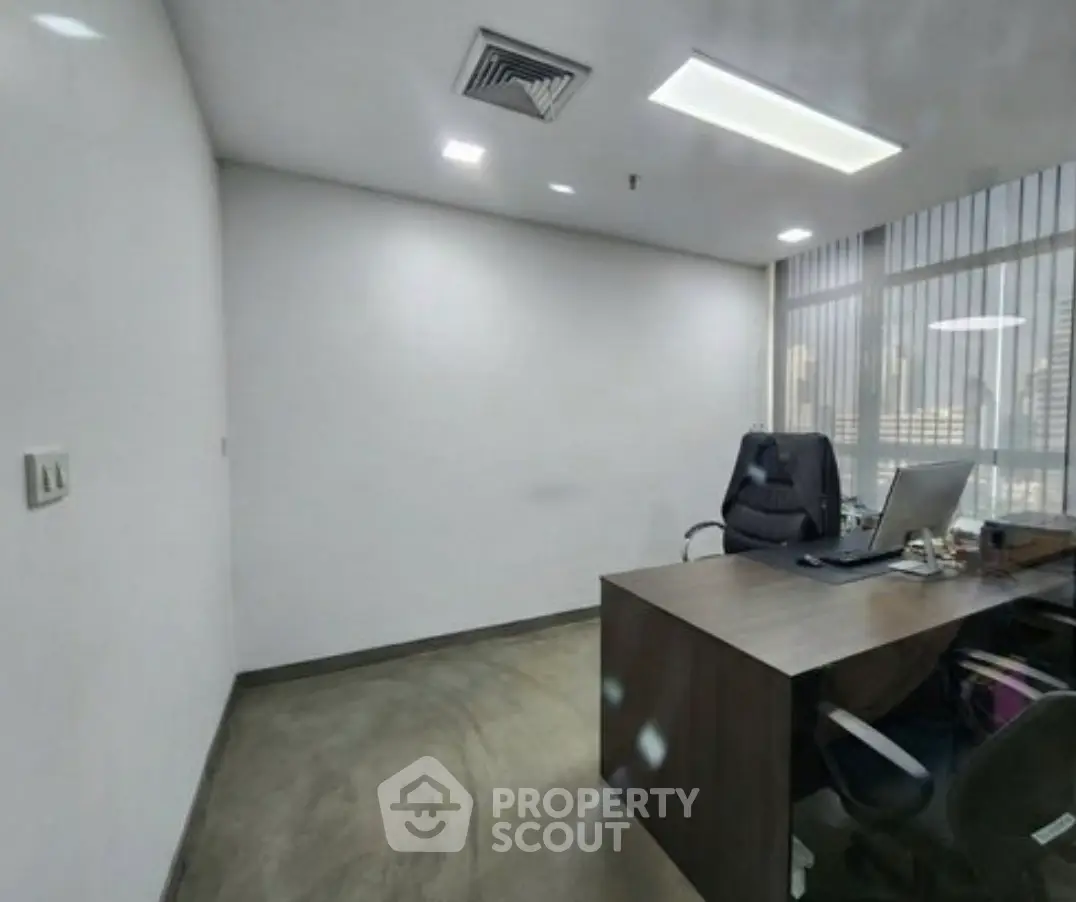 Screenshot 2569-01-14 at 18.00.05.jpg