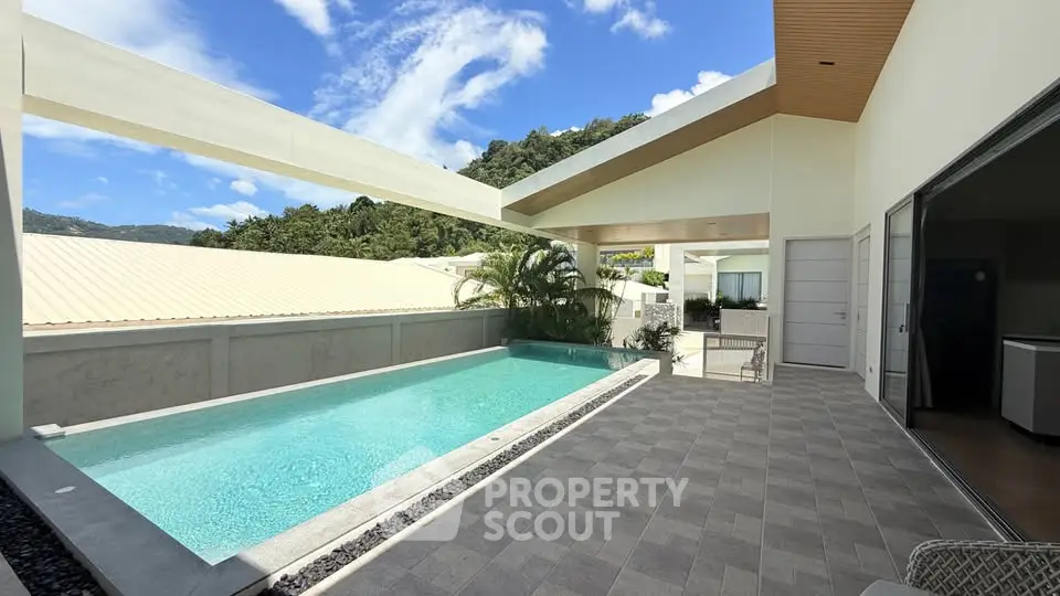 Luxurious modern home with private pool and stunning mountain views