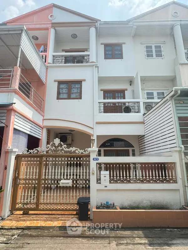 image_rental-31682434