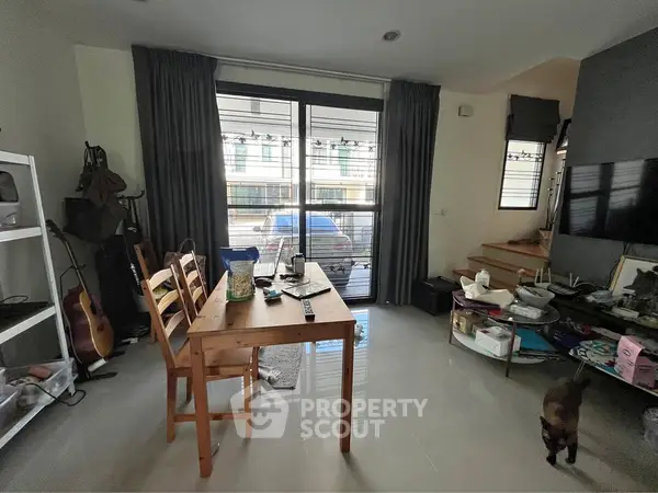 image_rental-15061066