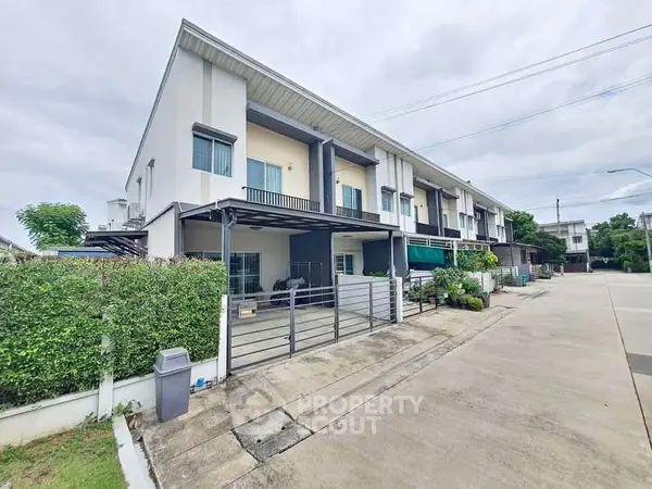 image_rental-27921972