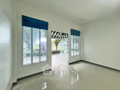 image_rental-31718037