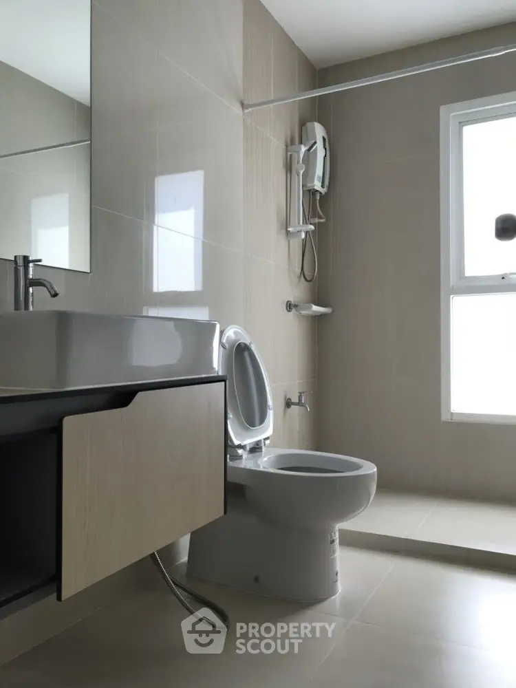  1 Bedroom Condo at The Parkland Ratchada Wongsawang-1