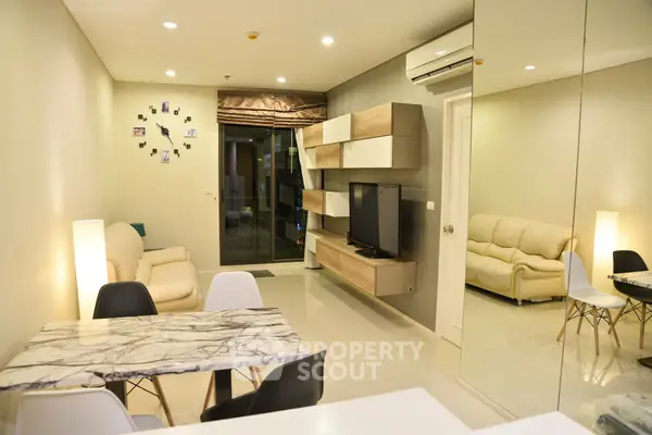 image_rental-5267895