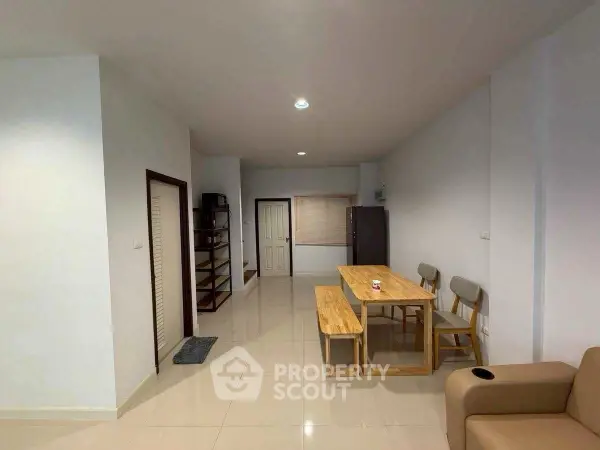 image_rental-27748533