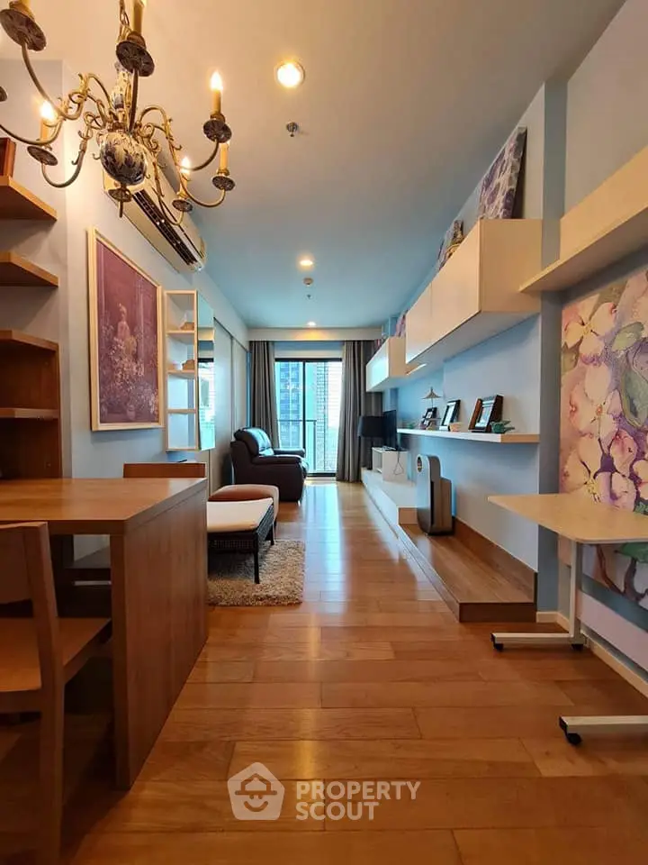 Fully Furnished 1 Bedroom Condo at Blocs 77-1