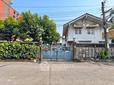 image_rental-30281472