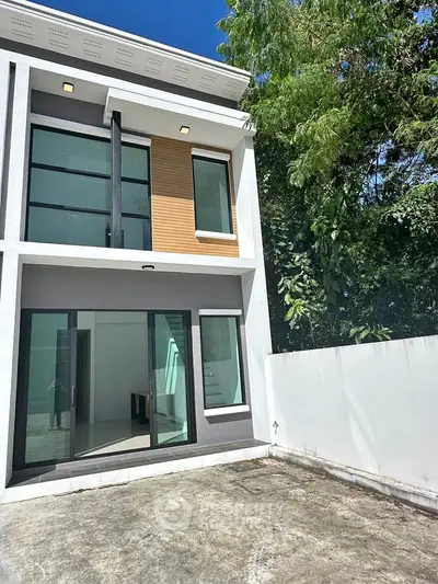 image_rental-31810275