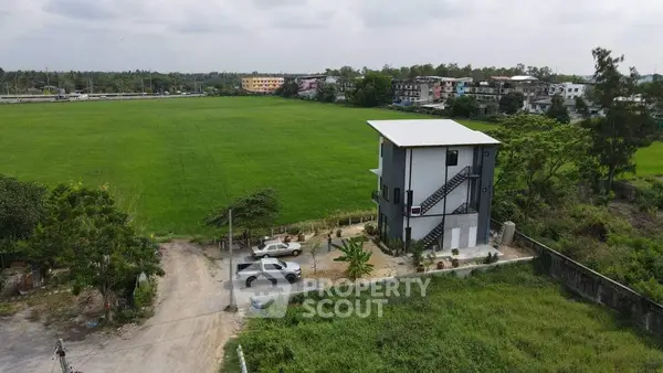 image_rental-13916623