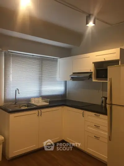  2 Bedrooms Condo at Pathumwan Place Condominium-3