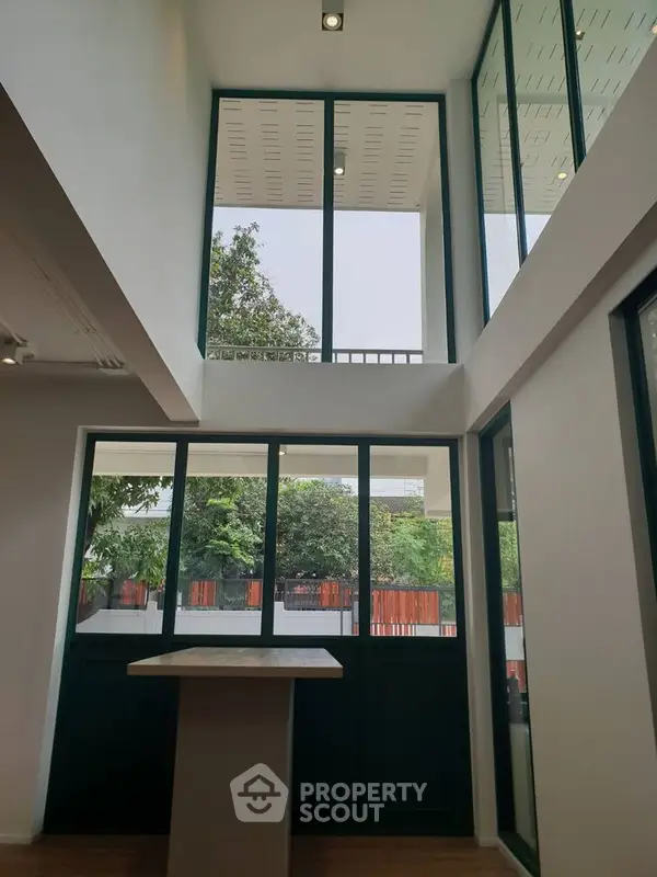 image_rental-27169397