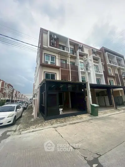 image_rental-27497574