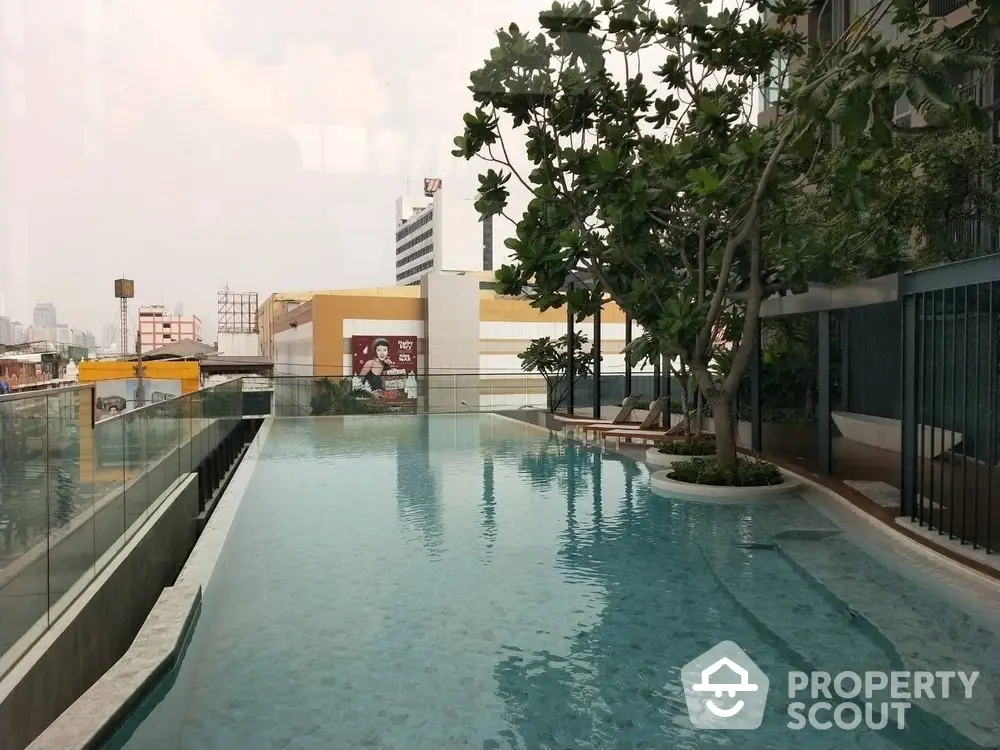  1 Bedroom Condo at Whizdom Station Ratchada Thapra-1