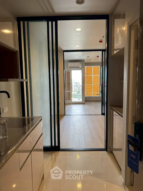 image_rental-26496393