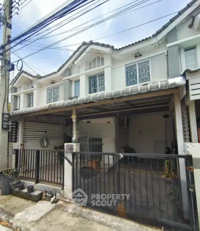 image_rental-28005659