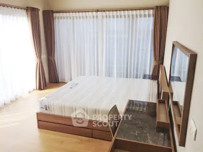2 Bedrooms Condo -2
