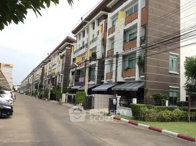 image_rental-26757155