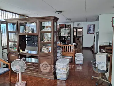 image_rental-27606071