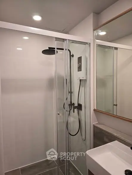 image_rental-28879600