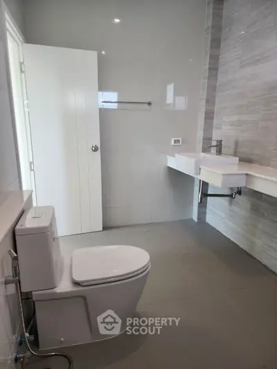 Modern bathroom with sleek fixtures and minimalist design